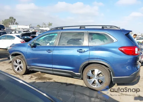 2021 Subaru Ascent Premium из США, поврежденный, VIN 4S4WMACD9M3471437
